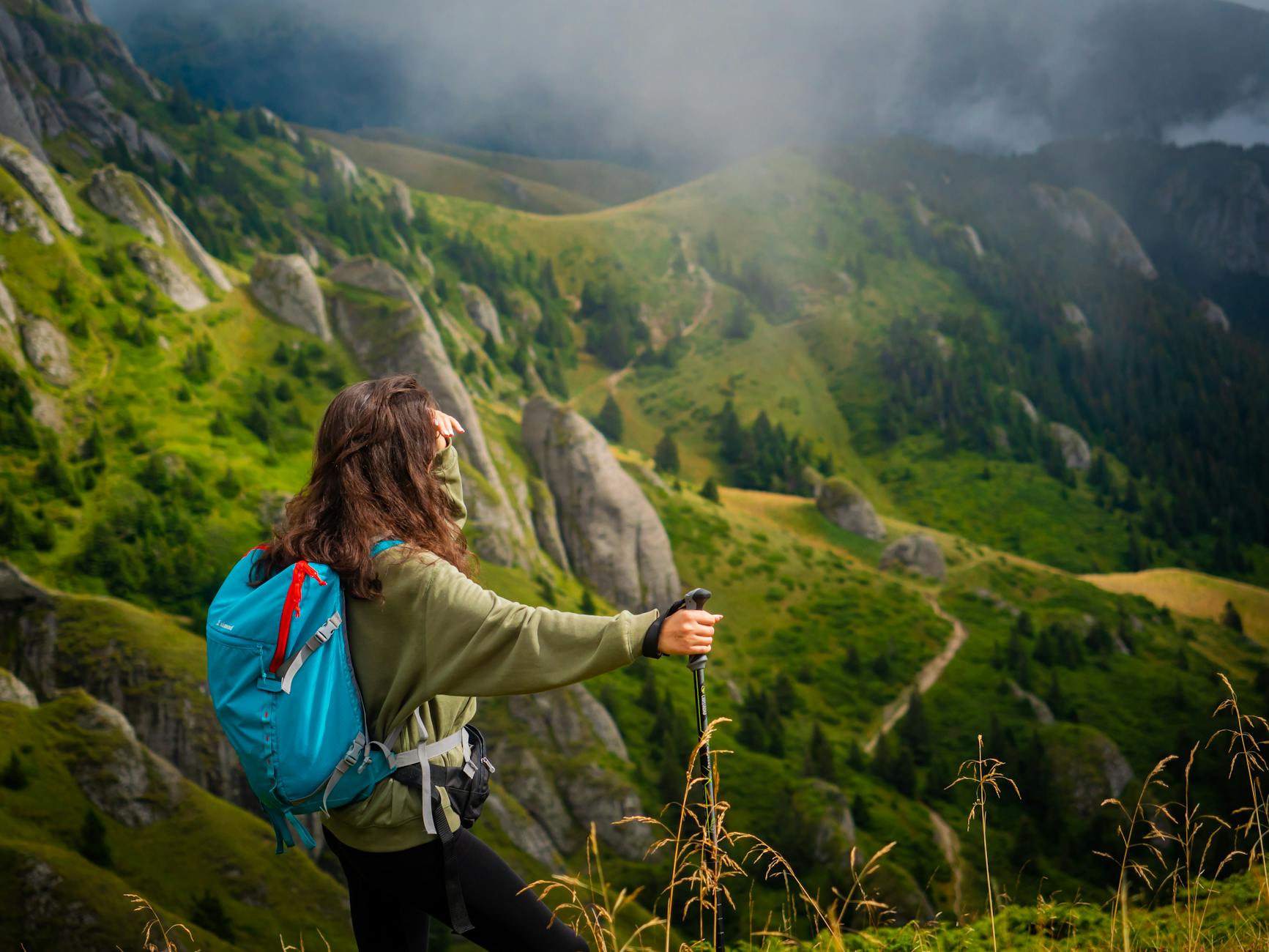 Solo Female Travel: 12 Safety Rules That Have Survived Twenty Years on the Road