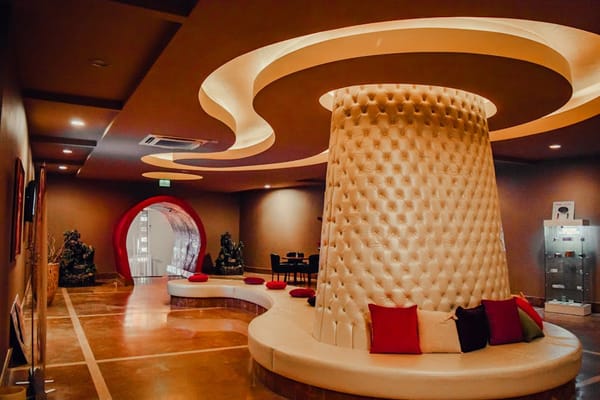 Why You Should Stay in Boutique Hotels Sometimes