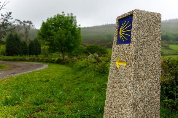 Walking the Camino Solo in October: What to Know Before the Clocks Change